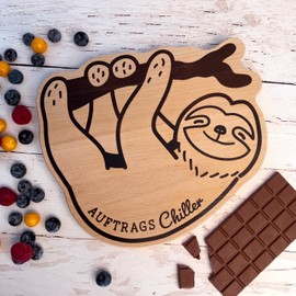 GRUSS & CO L7002 Wooden Board Sloth Shape Beech Wood Burnt Text 25 cm x 19 cm x 1.5 cm Gift Idea