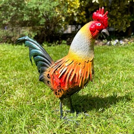 Darthome Metal Rooster Garden Ornament 23x26x8cm Small Farmyard Bird Hand Crafted Painted Sculpture