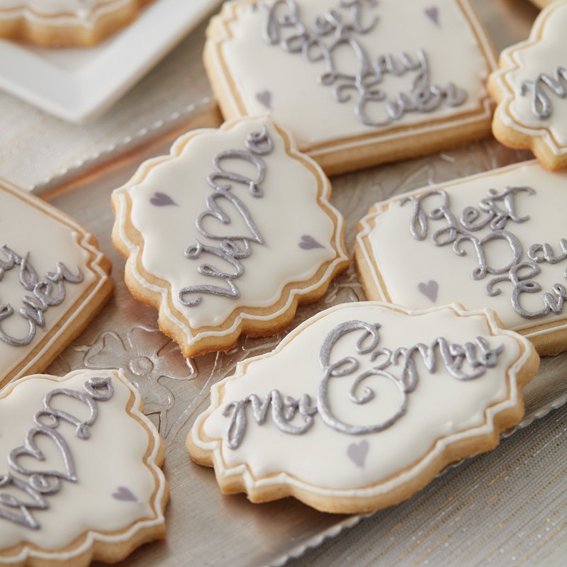 Wilton Silver Pearl Dust; 0.5 oz.