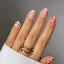 Valentines Day Press on Nails Short Square Fake Nails with Heart Design Nude False Nails Full Cover Acrylic Artificial Nails Glossy Glue on Nails Stick on Nails for Women Manicure Decoration 24Pcs