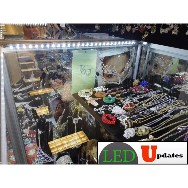 LEDUPDATES 2x 20 inch linked Showcase LED Light U5630 white