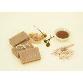 Luzen Jabón Artesanal Luzén, Avena, Miel Y Manzanilla 125g 1 Pza.