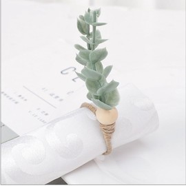 PPbreken Pack of 6 Eucalyptus Handmade Wooden Beads Home Decor Artificial Green Napkin Holder for Weddings, Parties, etc. Easy to Use