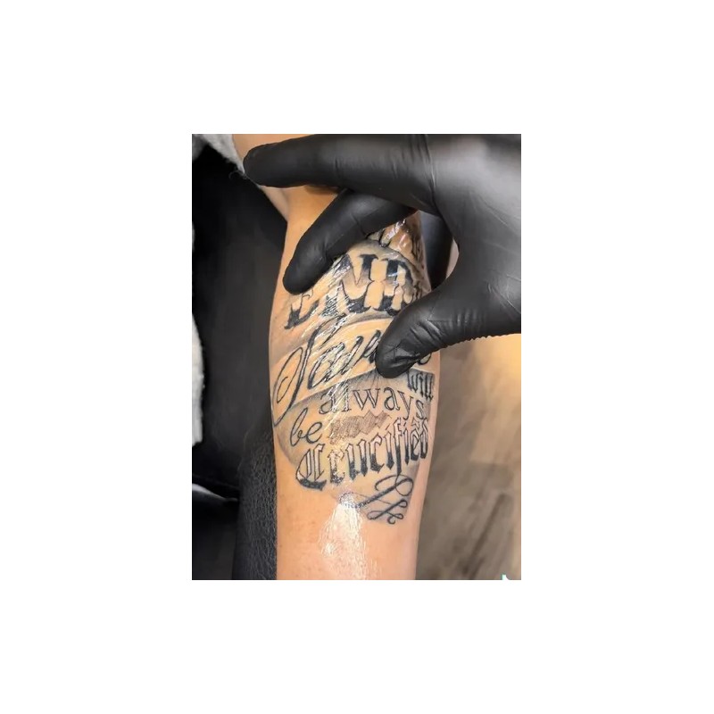 Gel Sellador Para El Cuidado Posterior Del Tatuaje: Forma Un