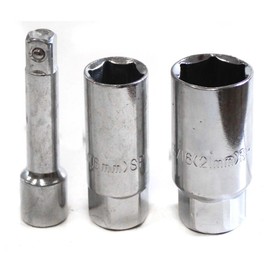 ToolUSA 4-Piece Steel Tune-Up Kit | 7" (17.8 cm) Reversible Ratcheting Handle | 1/4" (0.6 cm) Fitting | Incl. Extender & Two Sockets | Textured Grip | Professional & DIY Essential