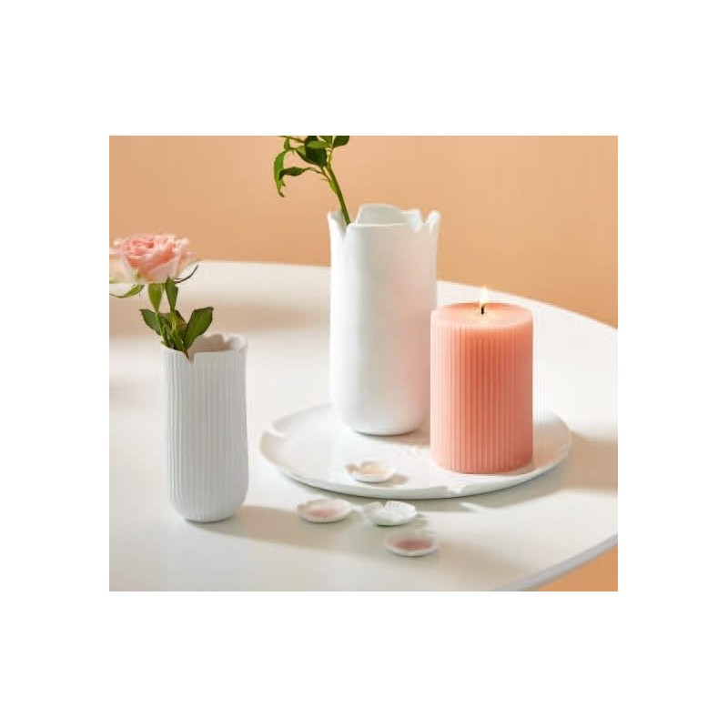 Lilly Vase