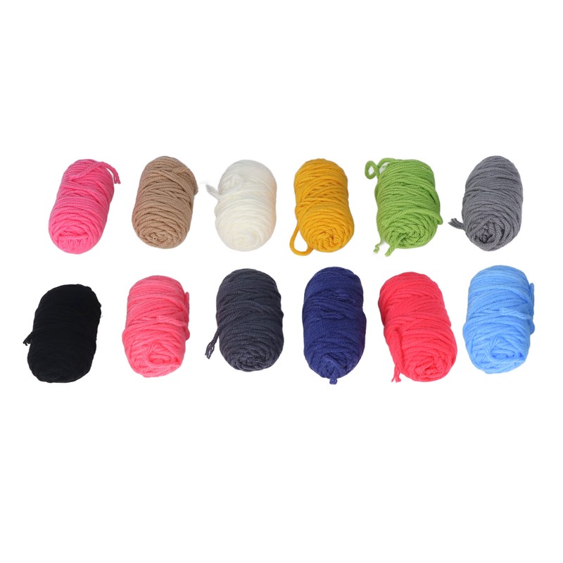 Pompom Maker 4 Different Sizes Easy Operation Plastic Pom Maker