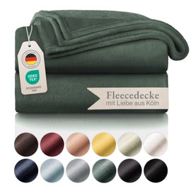 Blumtal Cuddly Fluffy Blanket, Oeko-Tex Certified Fleece Blanket, 130 x 150 cm, Fleece Blanket, Green, Warm Cuddly Blanket, Green, 130 x 150 cm, Fluffy Blanket, Living Room Blanket, Green