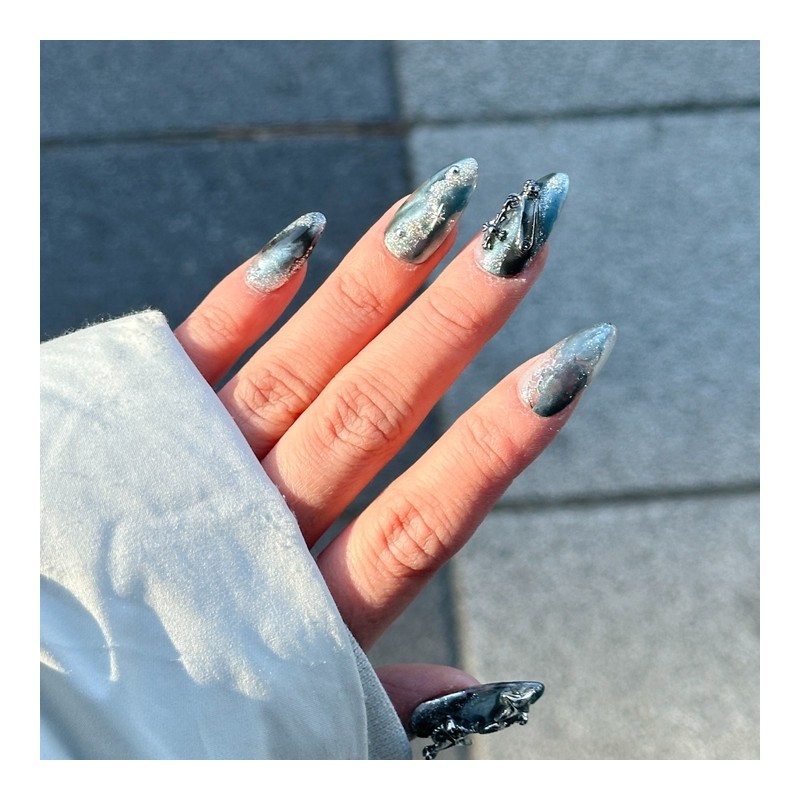 ⛓️ Hip y2k handmade nail tips⛓️ - Almond / ⛓️