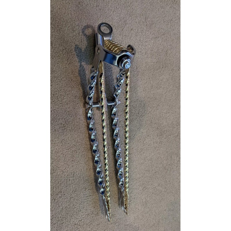 Unbranded CHROME TWISTED SPRINGER FORK, GOLD TWISTED BARS &SPRG,26" BEACH