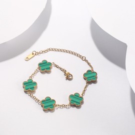 KINFERTE for 18K Gold Plated Clover Bracelet Set for Women Double Sided Leaf Lucky Flower Dupes Trendy Bracelets Jewelry Birthday Gifts for Women Mom Sister Besties Grandmother wife Her (Green)