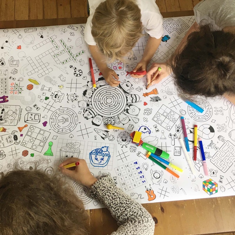 Paper Tablecloth for Colouring, Puzzle & Games, Puzzle Tablecloth, Family