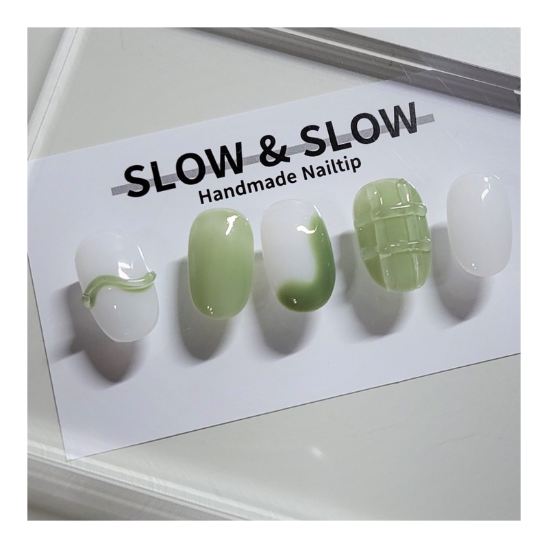 [Sl&Slow Nail Tips] Milky White & Green Nails - Square