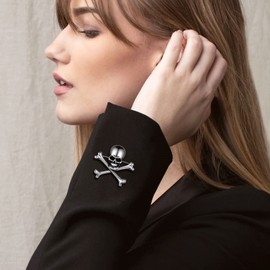 FaithHeart Stainless Steel Brooch for Women Girls Viking Style Wolf Head Brooch Punk Gothic Skull Brooch Vintage Deer Brooch, Metal