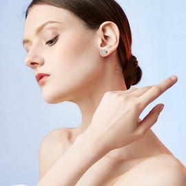 Nurse Earrings 925 Sterling Silver Stethoscope Studs Earrings with Emerald Green