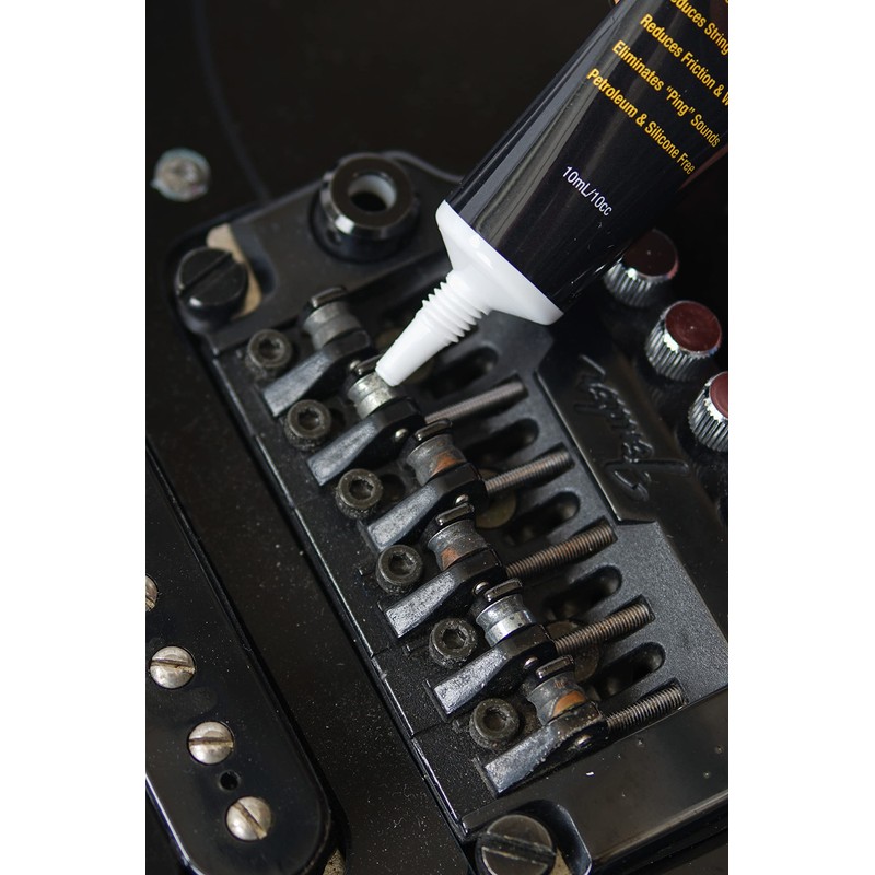 MusicNomad MN106 TUNE-IT Lubricant, 10 mL