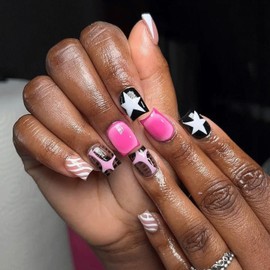 24 PCS Nude Pink Press on Nails Short Square Spring Fake Nails Press Ons Nail Art Tips Acrylic Nail Kit Glue on Nails Full Cover False Nails with Star Print French Turtle Stripe Design for Women