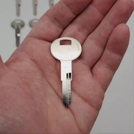 Ilco 10x Ilco X124 Key Blanks Datsun, Nissan, Infiniti Nickel Plated DA28 EZ