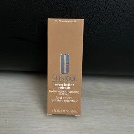 CLINIQUE Even Better Refresh Hydrating And Repairing MAKEUP Toasted Wheat WN 76