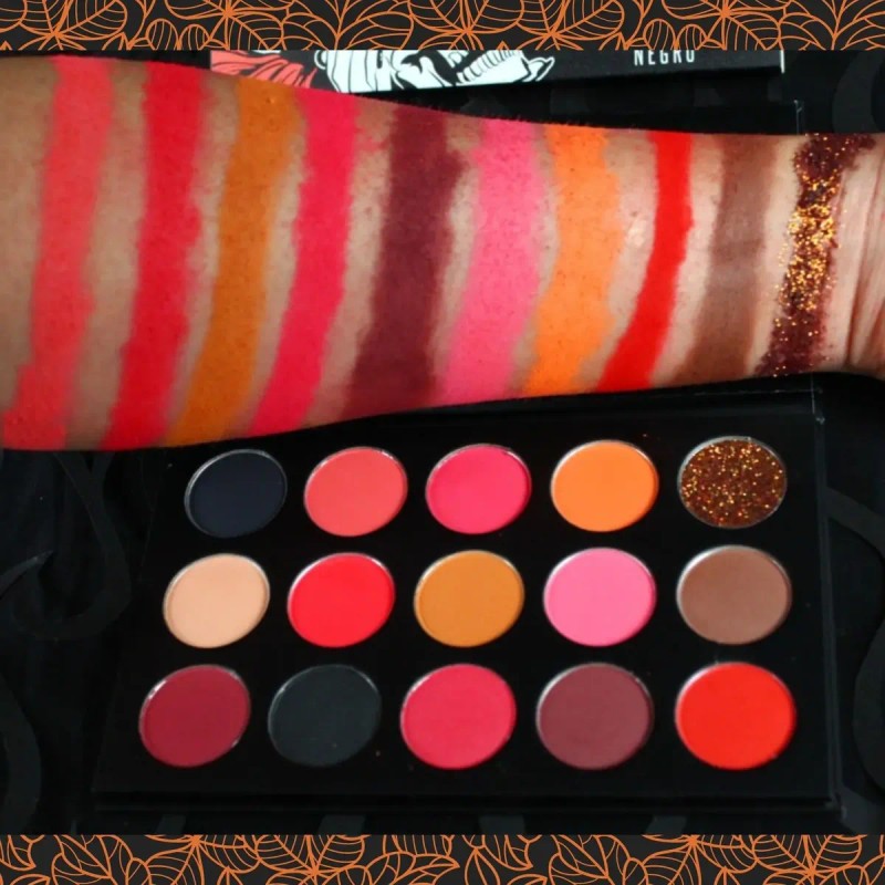 Paleta De Sombras Alternativas Para Ojos Malagna Dark Goth