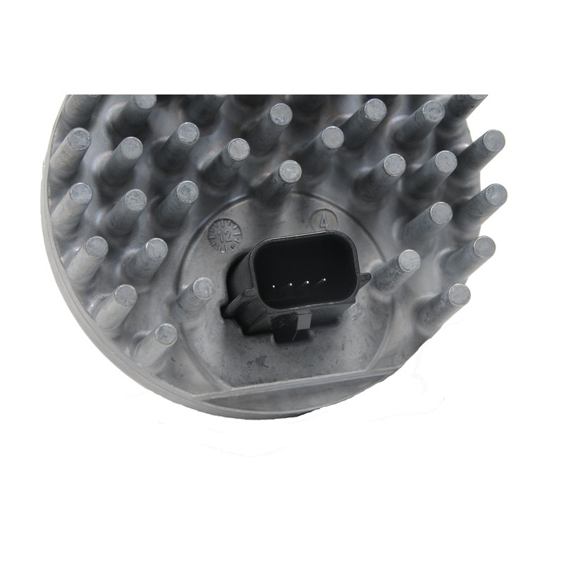 GM Genuine Parts 13582912 Brake and Tail Light Bulb