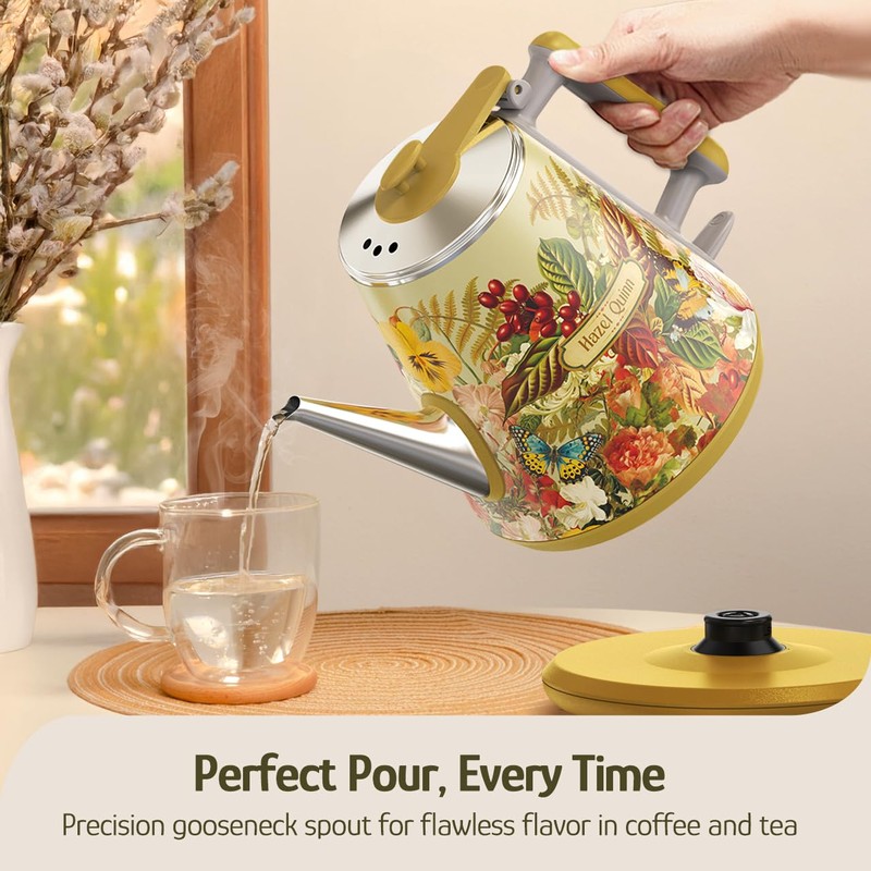 Hazel Quinn Retro X Eduardo Recife Collaboration Electric Kettle- 1