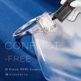 MOOSEA Moissanite Engagement Rings for Women, 2ct Emerald D Color VVS1 Clarity Lab Created Moissanite Rings 14K White Gold Vermeil Double Claw Moissanite Wedding Rings for Women Mom Girlfriend Wife