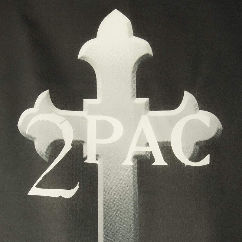 Bioworld 2Pac Only God Can Judge Me Flag