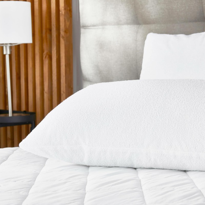 Pikolin Home - Aloe Vera ribbed pillowcase, waterproof and breathable,