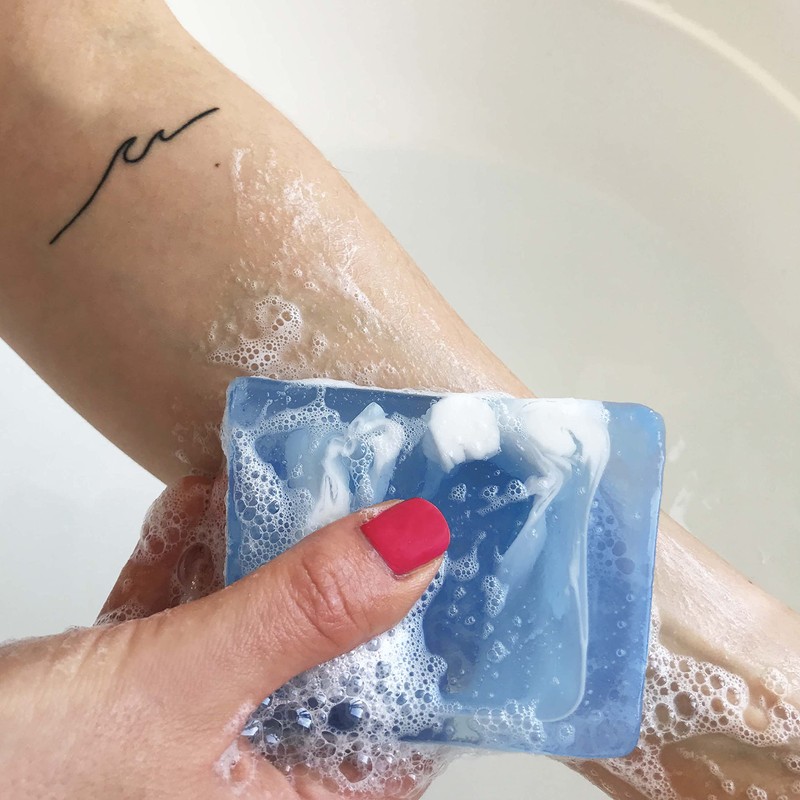 Bomb Cosmetics Crystal Waters Vegan Soap Disc 100g