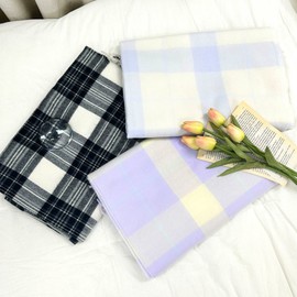 Soprano 대구백화점 소브라노데일리 울터치 체크 머플러숄 무릎담요(DH-043-2024-01) Daegu Department Store Soprano Daily Wool Touch Check Muffler Shawl Knee Blanket (DH-043-2024-01)
