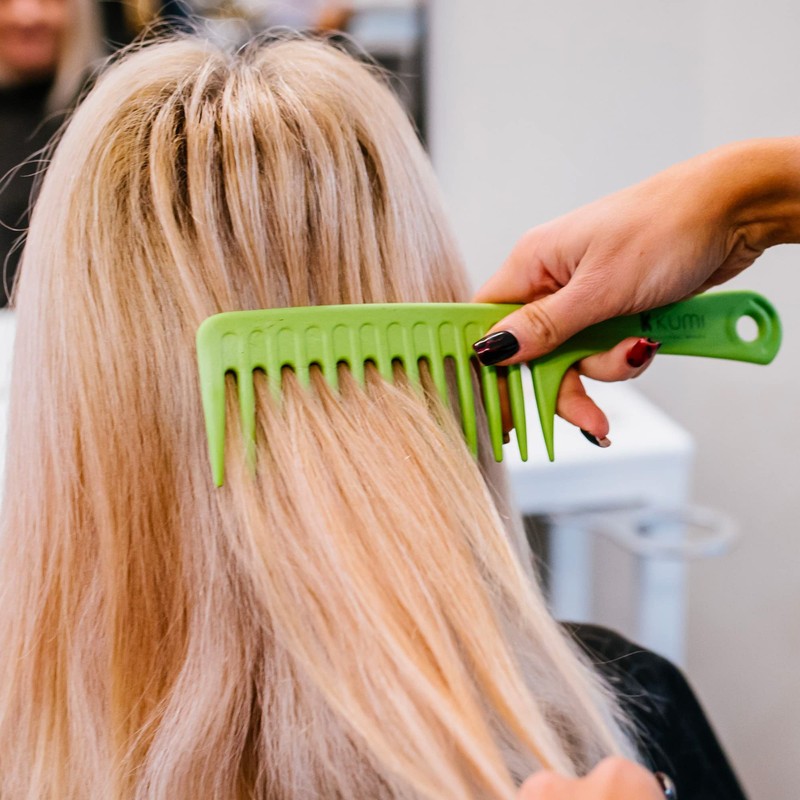 Kumi Wheat Eco-Friendly Shampoo Rake Green - Wide Teeth Detangling