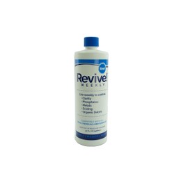API Revive! Weekly Swimming Pool Clarifier and Water Cleaning Treatment for Phosphate, Metal, and Scale Removal, Cleans Green Pools, 32 Ounce