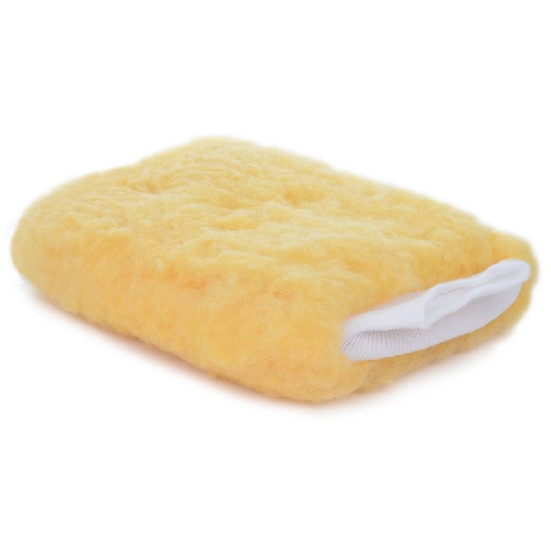 2 Car Wash Buckets & Bucket Barriers - 2 Bucket