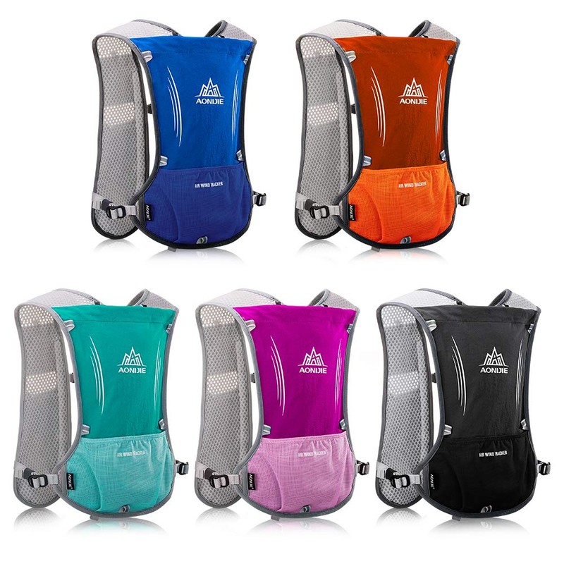 HINATAA 5L Multifunction Hydration Backpack Super Lightweight Breathable Mesh Adjustable