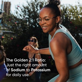 Sports Research® Hydrate Electrolytes Powder Packets - Sugar-Free & Naturally Flavored with Vitamins, Minerals, and Coconut Water - Supports Hydration - 16 Packets - Cherry Pomegranate