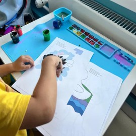 SOQKEEN Silicone Painting Mat 20"x16" Silicone Craft Mat with Detachable Cup Collapsible Non-Stick Art Mat Silicone Paint Mat Playdough Mat for Drawing Crafting Clay Handmade DIY (Green)