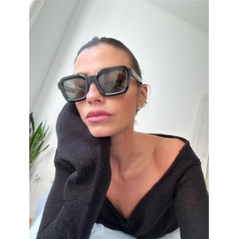 ADE WU Trendy Square Sunglasses for Women Men, Retro 70s 80s Stylish Square Frame Indoor Sun Glasses(Black Frame/Light Brown Lens)