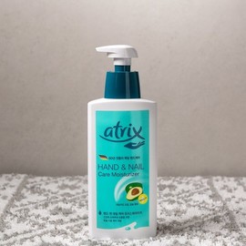 Atrix 아트릭스 핸드 앤드 네일 로션 (400ml) Atrix Hand and Nail Lotion (400ml)