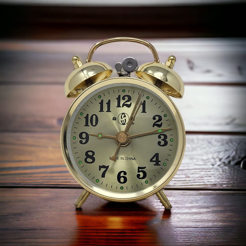 Starlet24 #867 Retro Wind Up Alarm Clock 10 cm Retro