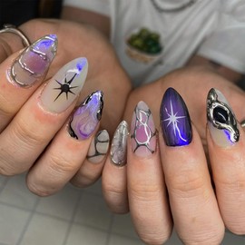 SINHOT Almond Press on Nails Medium Fake Nails Glossy Glue on Nails Purple Chrome Acrylic Nails Stiletto Artificial Nails 3D Silver Chrome Stick on False Nails with Design 24 pcs