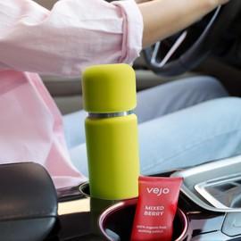 Vejo Personal Blender Powder-Powered Blending System | No Shaking | No Clumps | No Prep | Easy One-Button Design | USB Rechargeable Blender | Yellow