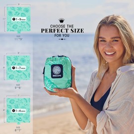 WEKAPO Beach Blanket Waterproof Sandproof Oversized, Extra Large Beach Mat Sand Free, Lightweight & Compact Sand Free Mat with 6 Stakes & 4 Corner Pockets (Turquoise Shells, 8 x 7 FT (1～4 Person))