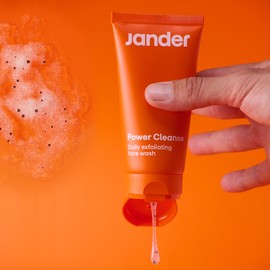 JANDER Power Cleanse Peeling-Gesichtsreinigung für Herren, entfernt Unreinheiten und hält die Haut sauber, kräftig und gesund | veganes Produkt | Formel mit natürlichen Inhaltsstoffen