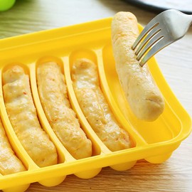 AKOAK 1 Pack Silicone Sausage Mold, 6-cavity - Homemade Hamburger Hot Dog Ice Loaf Candy Jelly Chocolate Tray Mold, DIY Children's Hot dog Egg Sausage Baking Mold with Lid (Yellow)