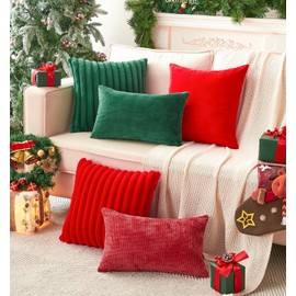 GriNeed Pack of 2 Christmas Green Pillow Covers 18x18 Inch Decorative Faux Fur Emerald Throw Pillow Cover, Soft Lumbar Plush Pillowcases for Couch Sofa Bed Living Room, Fluffy Cute Home Boho Decor