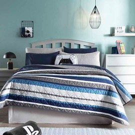 Vianney King Size Comforter, Novo Boston King Size Bedding, Reversible Cozy Blanket in Blue and Grey Striped Design with Solid Light Grey on Other Side, Bedroom Essentials, 110"x93"