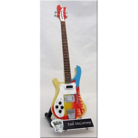Paul McCartney Miniature Bass Rickenbacker 1W/Guitar Pick