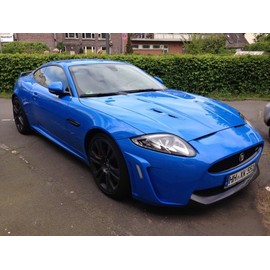 VViViD+ Smurf Blue Gloss Vinyl Car Wrap Film (1.49ft x 5ft)