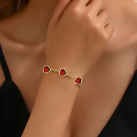 Dainty Gold Heart Charm Bracelet for Women Adjustable lucky Bracelet for Women Birthday Anniversary Christmas for Women Wife Mom Girlfriend Lady (Red)